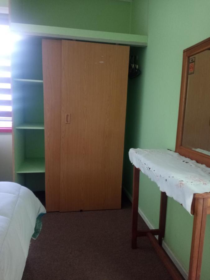 Hostal El Toque De Pilar Punta Arenas Ngoại thất bức ảnh
