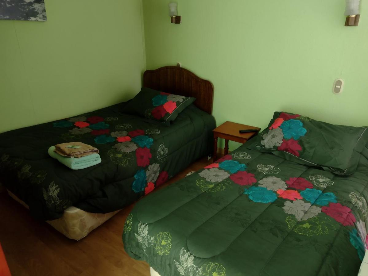 Hostal El Toque De Pilar Punta Arenas Ngoại thất bức ảnh