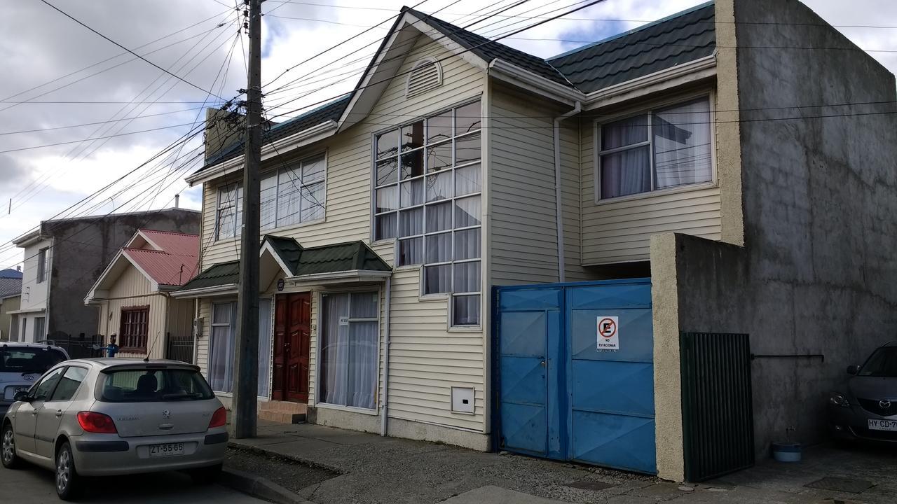 Hostal El Toque De Pilar Punta Arenas Ngoại thất bức ảnh