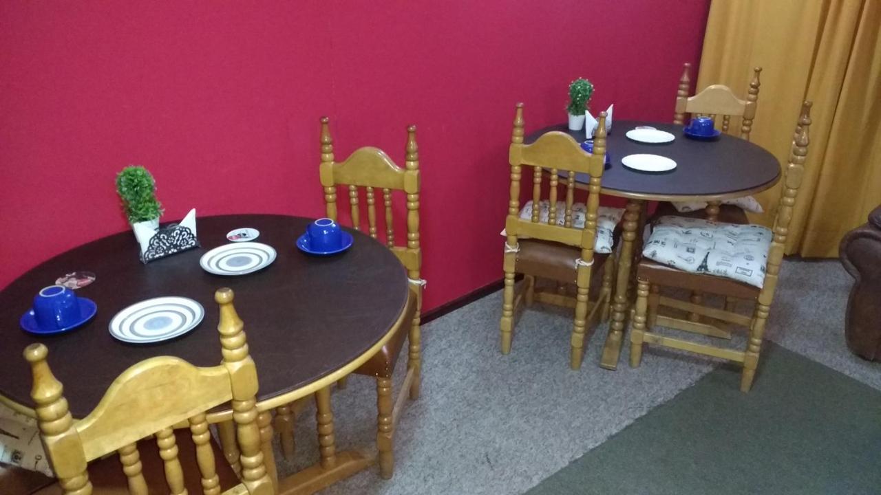 Hostal El Toque De Pilar Punta Arenas Ngoại thất bức ảnh